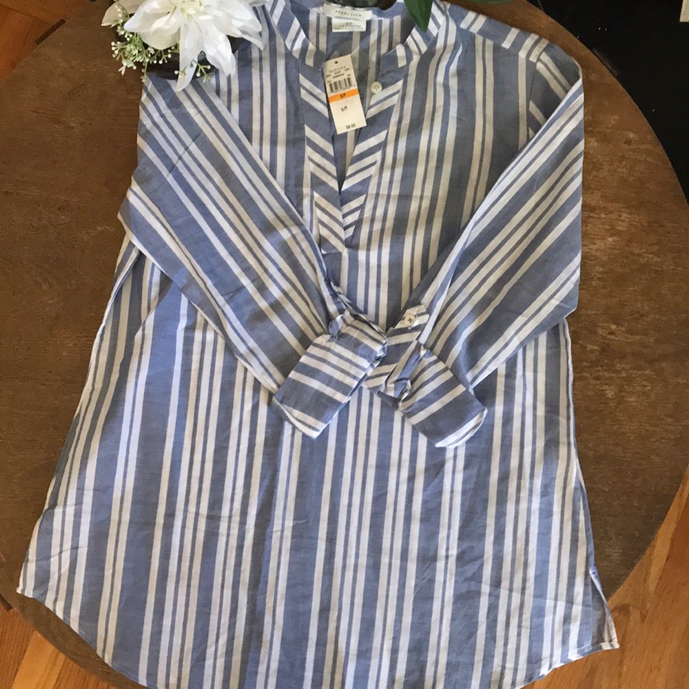 Petite NWT VAN HEUSEN